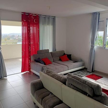 A 10Min De La Plage, Agreable Appartement Lumineux Le Robert Bagian luar foto