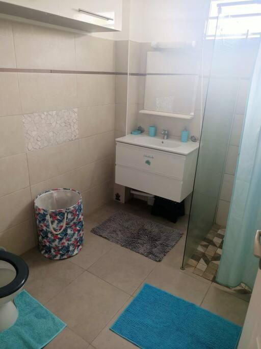 A 10Min De La Plage, Agreable Appartement Lumineux Le Robert Bagian luar foto
